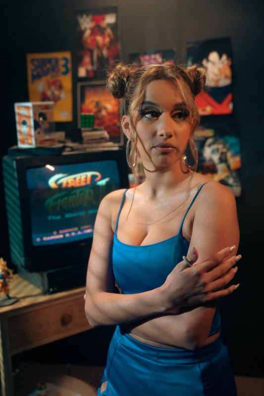 "LAS NOCHES" Video musical - Vestuario Upcycled